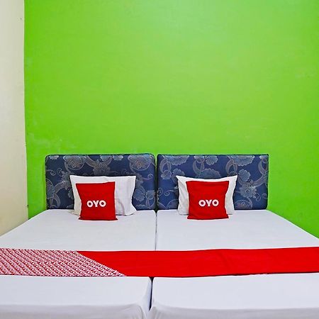Oyo 91583 D'Cost Green Syariah Brebek エクステリア 写真