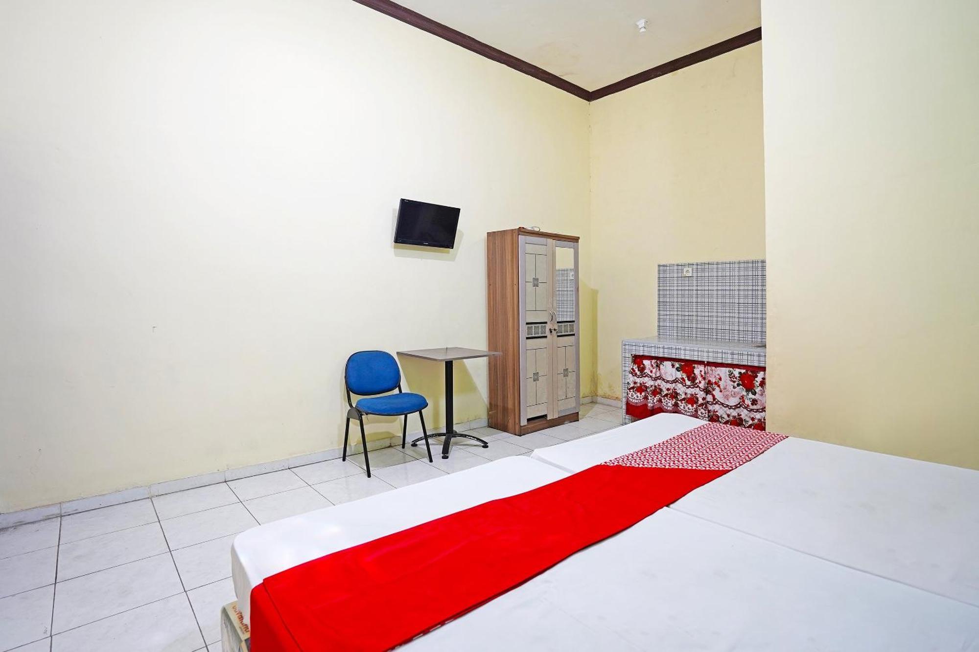 Oyo 91583 D'Cost Green Syariah Brebek エクステリア 写真